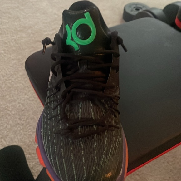 Nike KD’s. Used. Good condition. - Picture 3 of 6